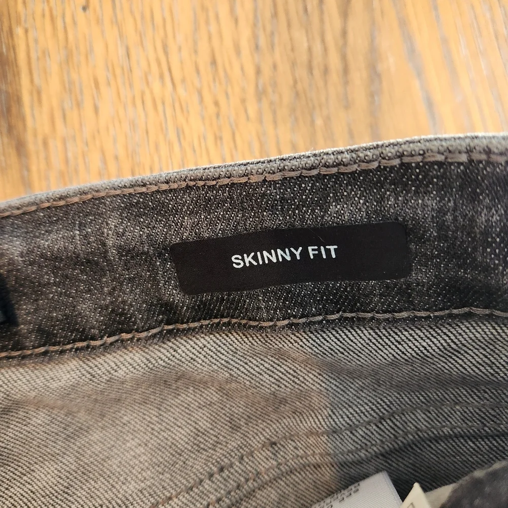 NEW Judy Blue Skinny Fit Raw Hem Charcoal Gray Jeans Size 3/26 - Picture 9 of 11